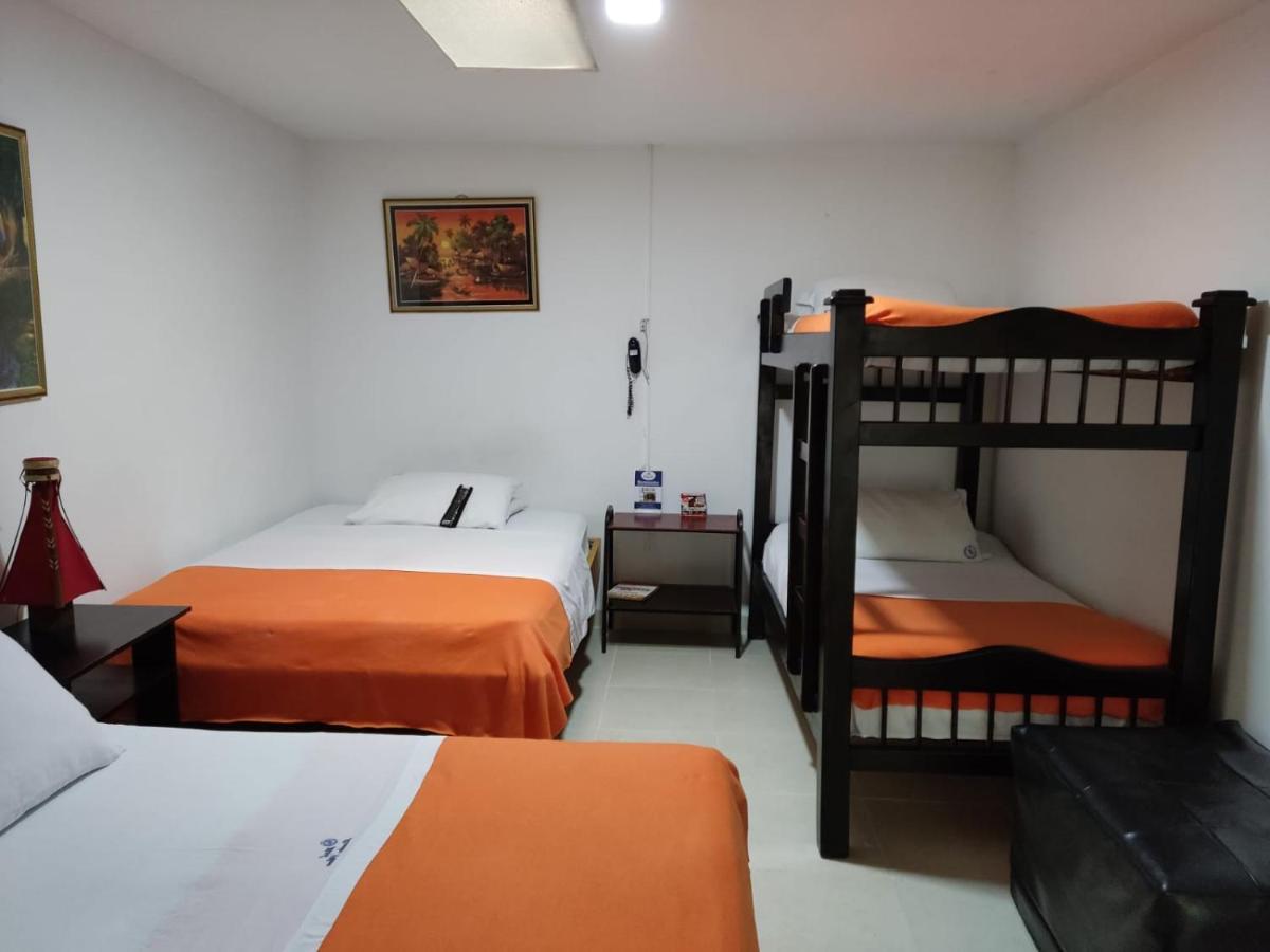 Hotel Mirador Plaza Pereira Dış mekan fotoğraf
